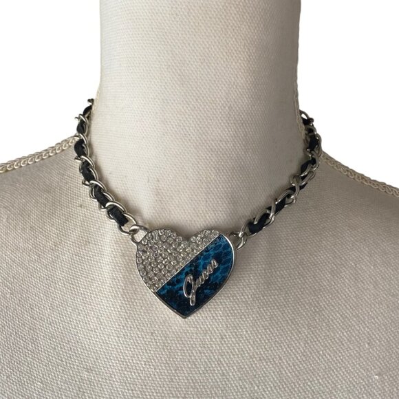 Guess Y2K silver rhinestone chain link heart pendant collar necklace 15" bling - Picture 2 of 8